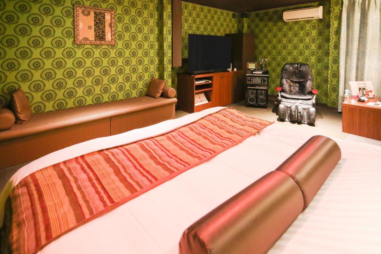 Magical Pumpkin Secret Garden Leisure Hotel (Adults Only) Okayama Ngoại thất bức ảnh